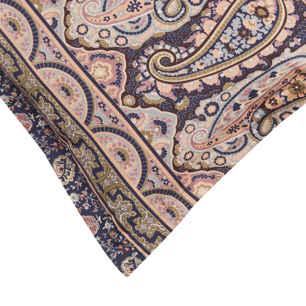 Bassetti Granfoulard IMPERIA 41 telo arredo 350x270 sui toni rosa