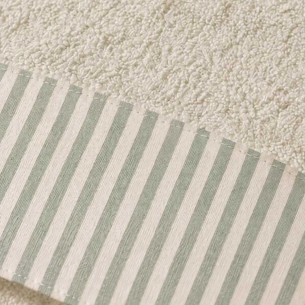 Coppia Asciugamani 1+1 panna con bordo a righe verdi stile Shabby