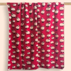 Plaid in Lana Cotta rosso con motivo di pecorelle - Soffice e Accogliente per Casa