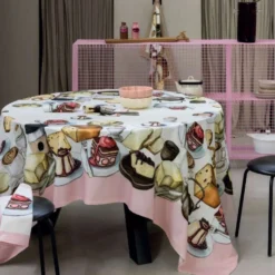 Tovaglia rettangolare in cotone TAG HOUSE Cake stampa digitale